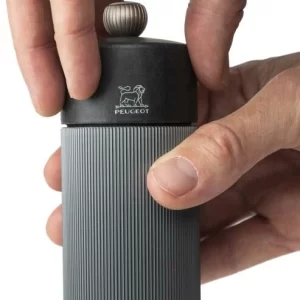Großhandel 😀 PEUGEOT Pfeffermühle Line Carbon 😉 17